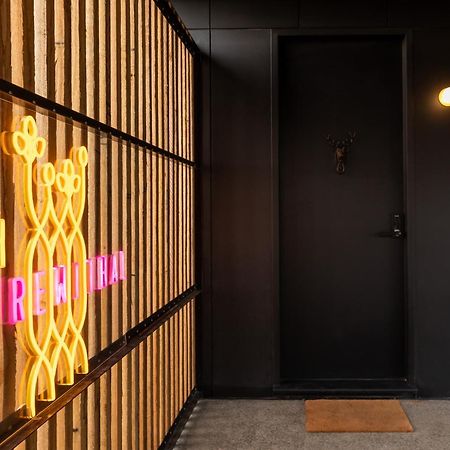 Wherewithal Luxury Suites Carlton Bagian luar foto
