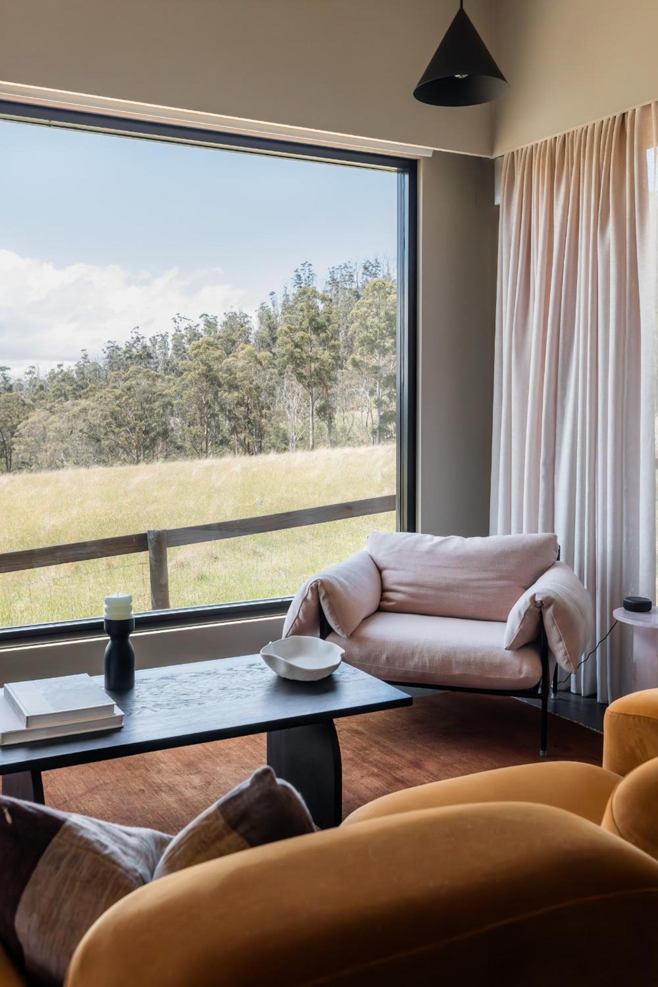 Wherewithal Luxury Suites Carlton Bagian luar foto