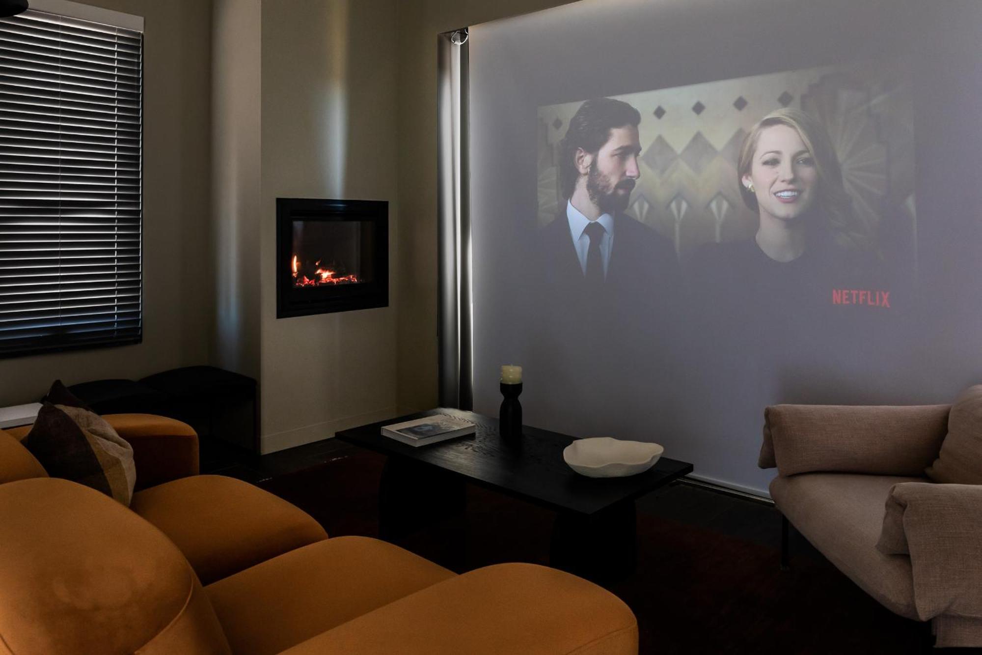 Wherewithal Luxury Suites Carlton Bagian luar foto